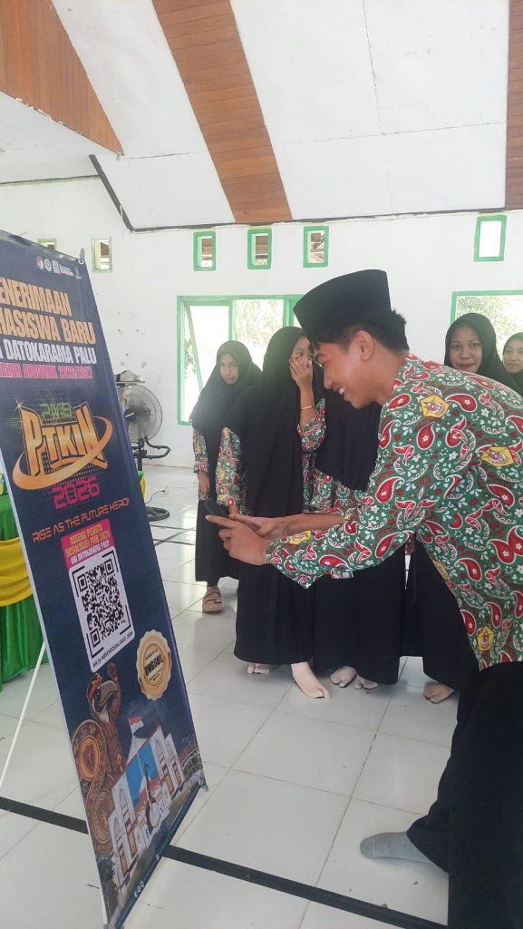 Dekan FSAINTEK UIN Datokarama Palu Dorong Literasi Sains dan Kampus Masa Depan di MA Al-Khairaat Wosu